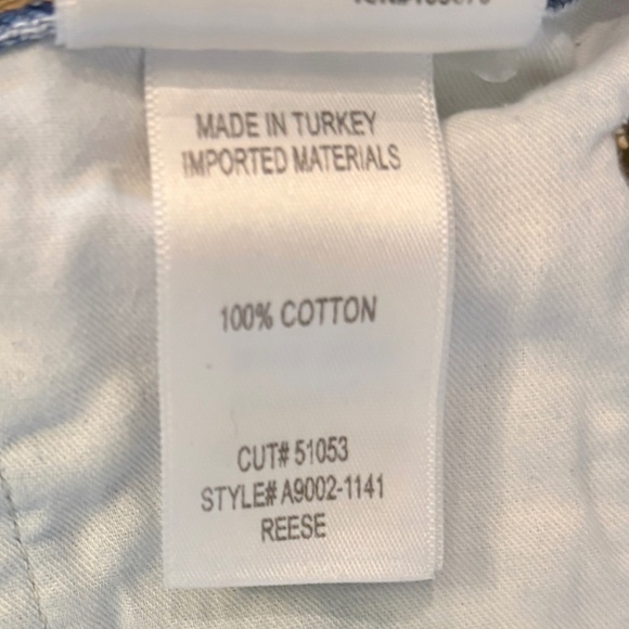 AGOLDE Reese Relaxed Cut Off Shorts | Wonder | Size 28 - Picture 8 of 8